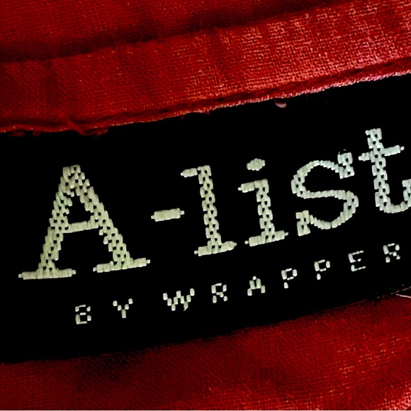 A-List Dress - Picture 3 of 6